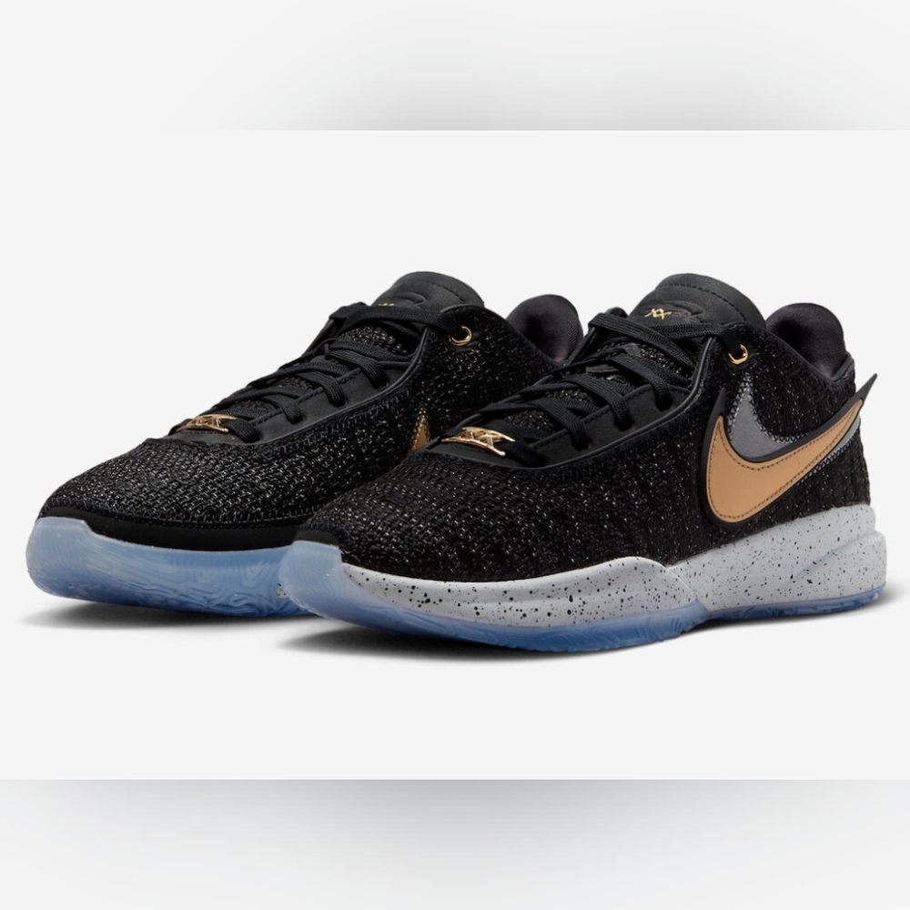 Nike LeBron 20